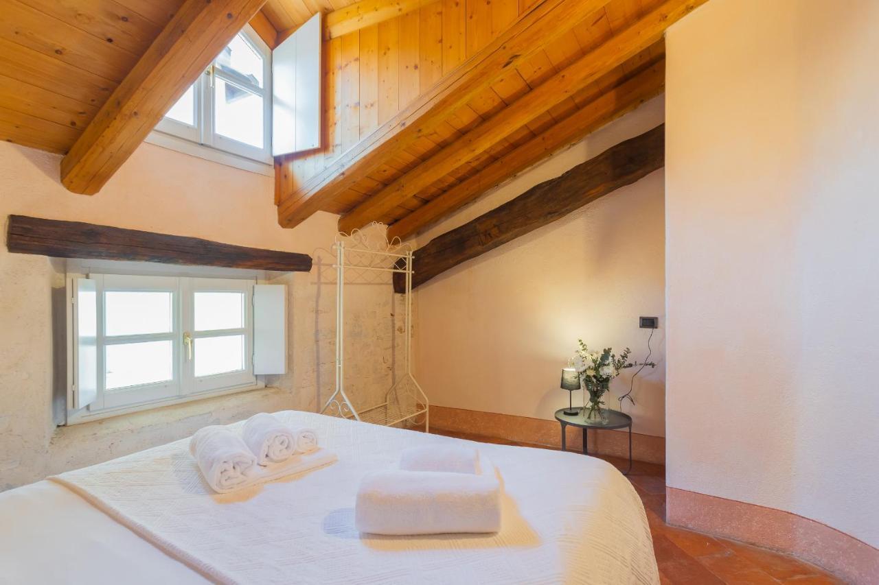 Antiche Mura Como By Rent All Como Exterior photo