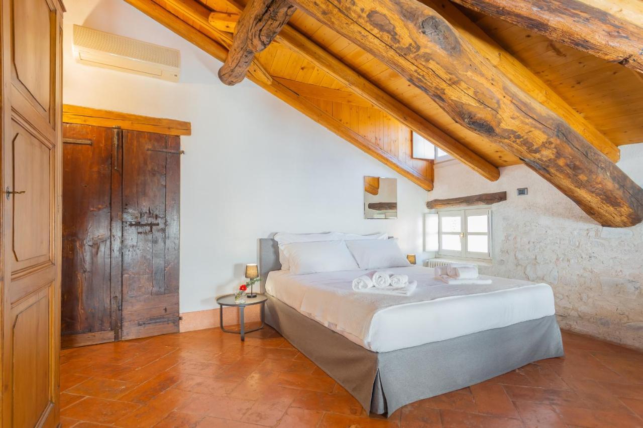 Antiche Mura Como By Rent All Como Exterior photo
