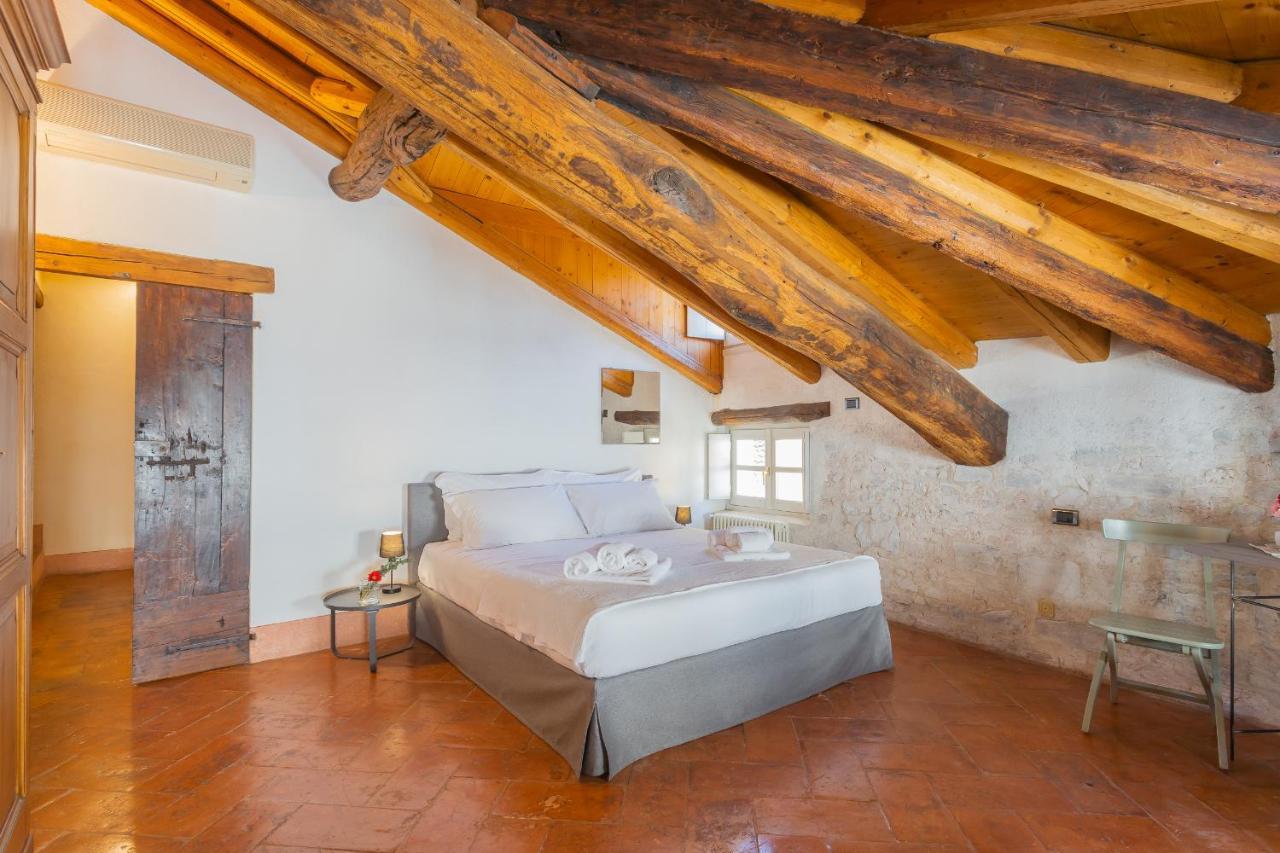 Antiche Mura Como By Rent All Como Exterior photo