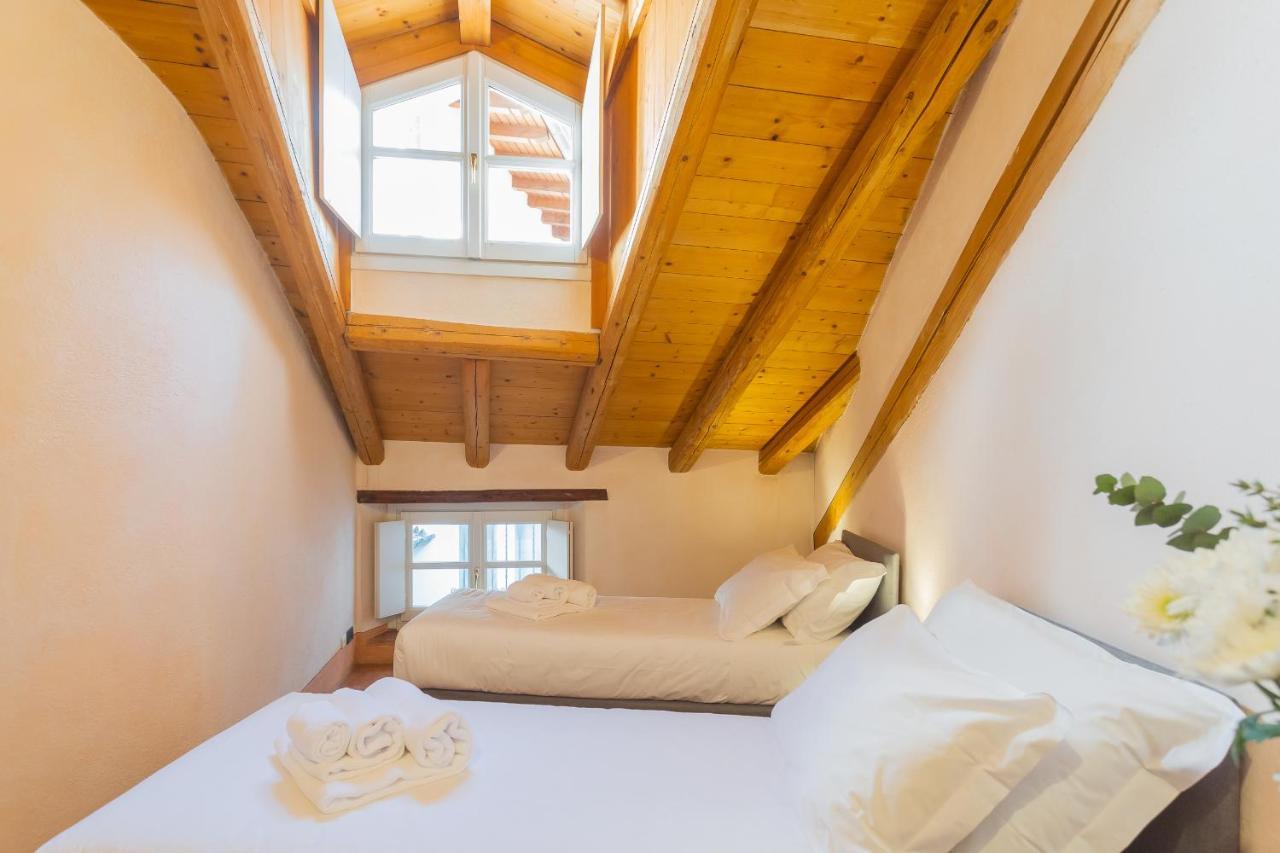 Antiche Mura Como By Rent All Como Exterior photo